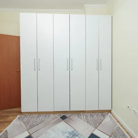 Izzy Appartement Tirana